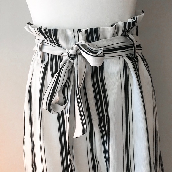 High waisted gaucho style pant - Picture 2 of 3